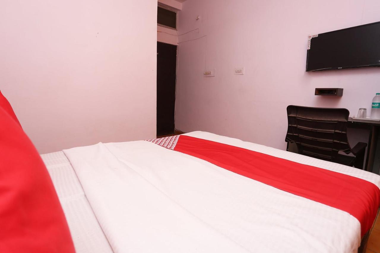 Oyo 37533 Hotel Ashirwad Jabalpur Extérieur photo
