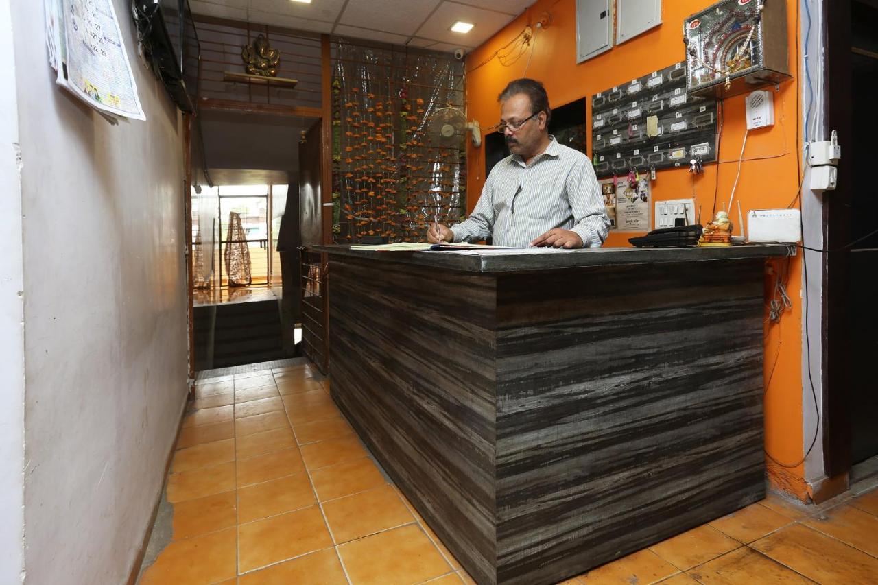 Oyo 37533 Hotel Ashirwad Jabalpur Extérieur photo