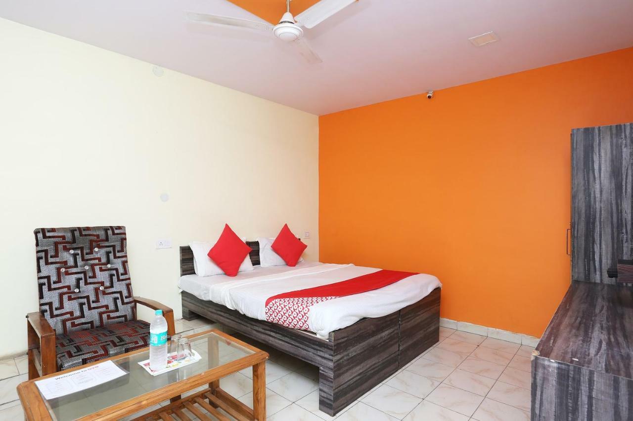 Oyo 37533 Hotel Ashirwad Jabalpur Extérieur photo
